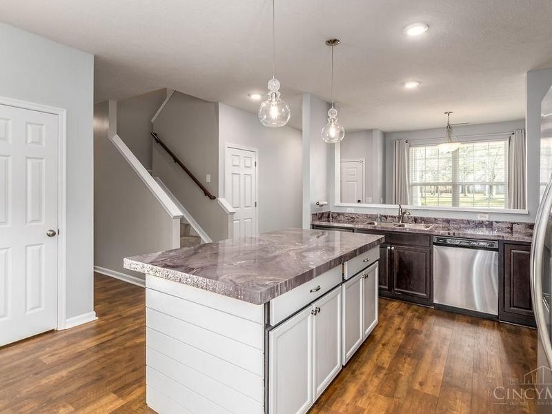 2063 E Seymour Avenue, Cincinnati, OH 45237 Photo 12