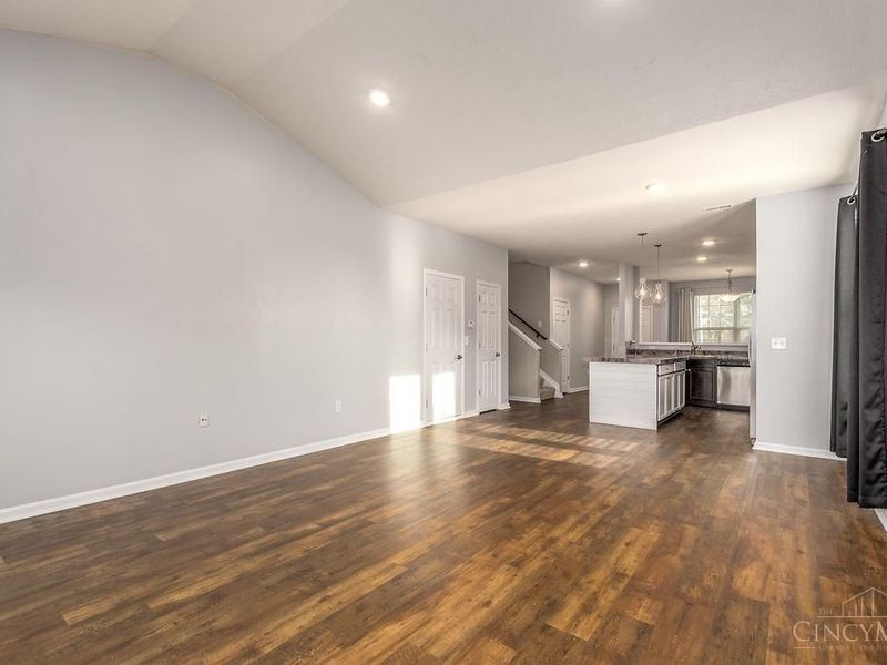 2063 E Seymour Avenue, Cincinnati, OH 45237 Photo 13