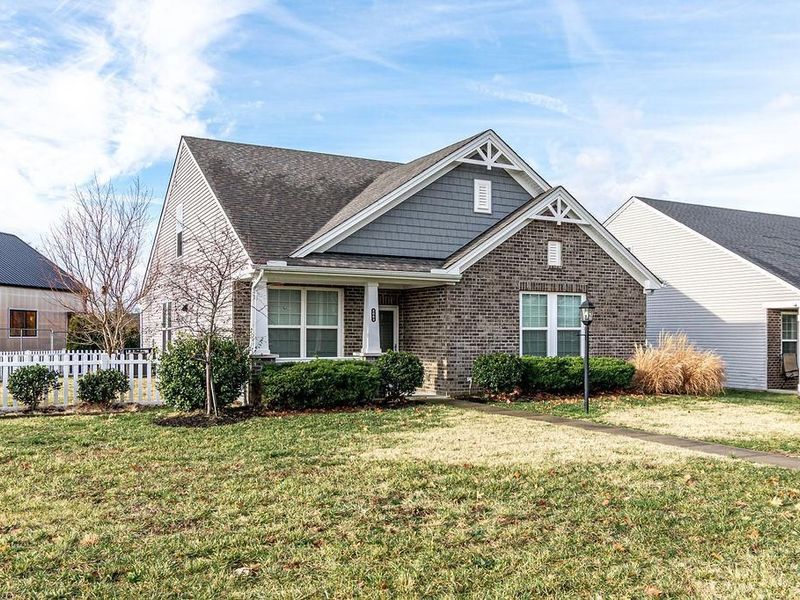 2063 E Seymour Avenue, Cincinnati, OH 45237 Photo 2