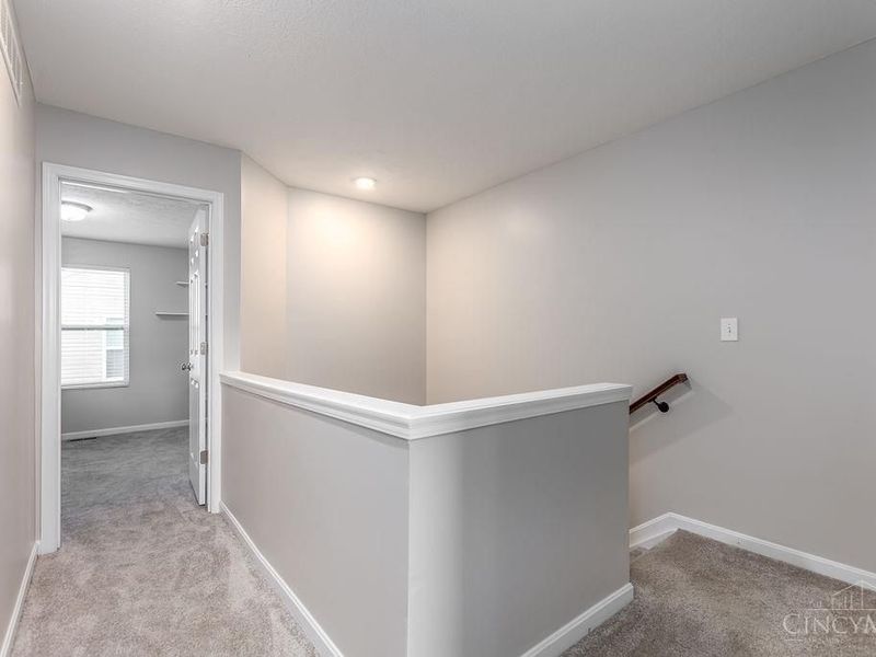 2063 E Seymour Avenue, Cincinnati, OH 45237 Photo 27