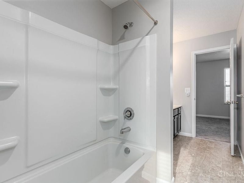 2063 E Seymour Avenue, Cincinnati, OH 45237 Photo 31