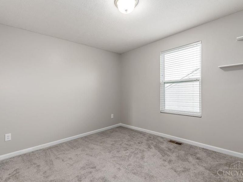 2063 E Seymour Avenue, Cincinnati, OH 45237 Photo 34