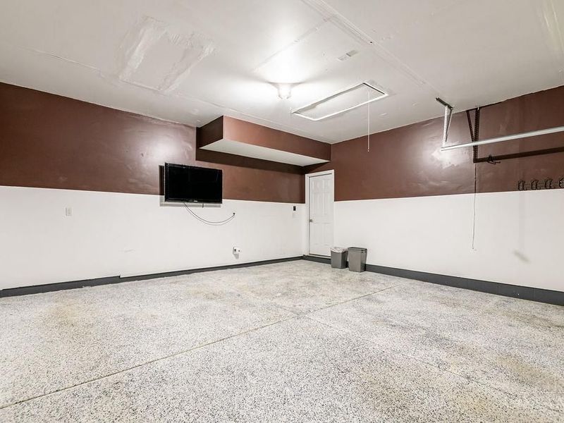 2063 E Seymour Avenue, Cincinnati, OH 45237 Photo 36