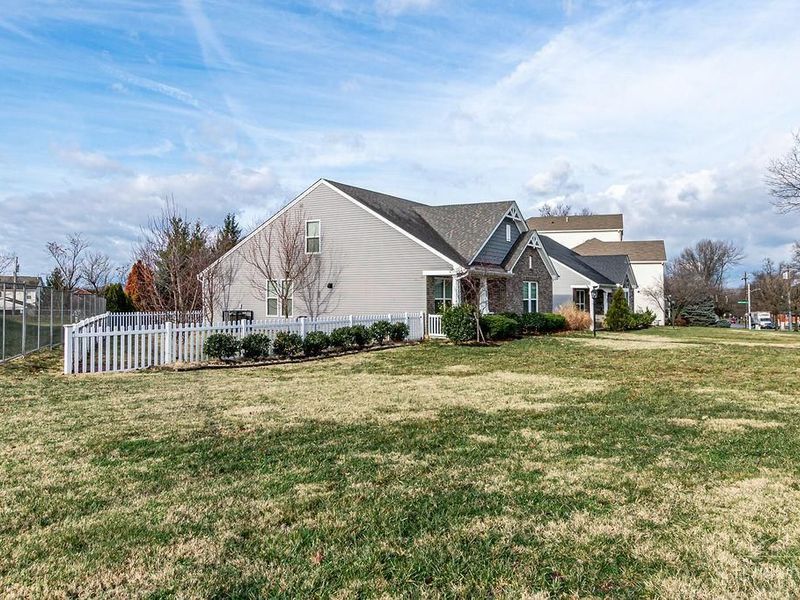 2063 E Seymour Avenue, Cincinnati, OH 45237 Photo 4