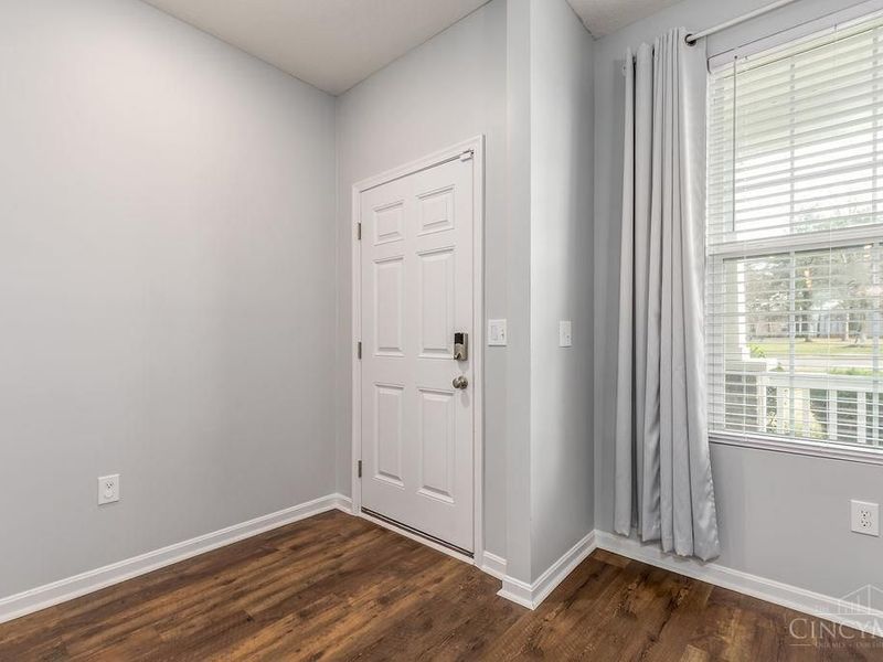 2063 E Seymour Avenue, Cincinnati, OH 45237 Photo 6