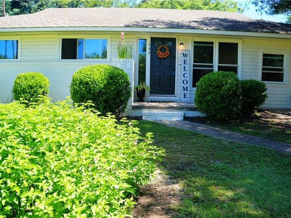 145 Beaverdam Road, Winterville, GA 30683
