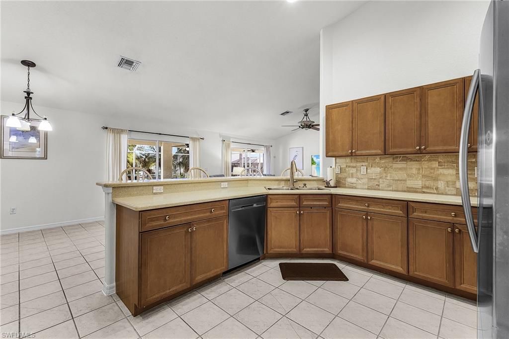 3327 SW 26th Ave , Cape Coral, FL 33914 Photo