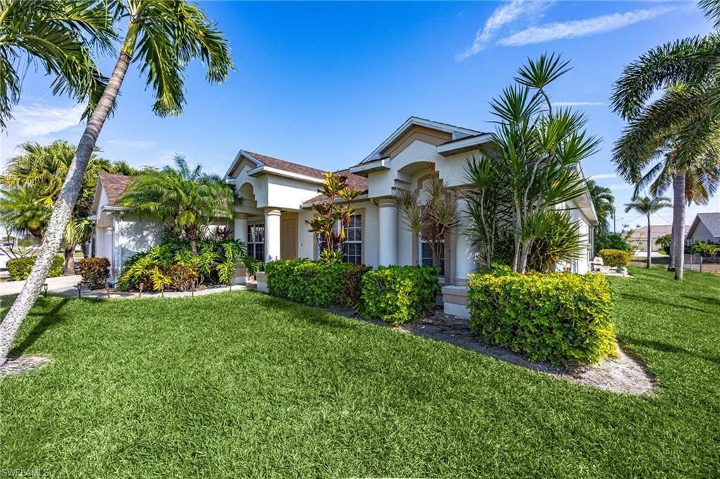 3327 SW 26th Ave , Cape Coral, FL 33914 Photo