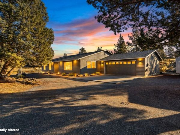 5800 NW 66th Lane, Redmond, OR 97756