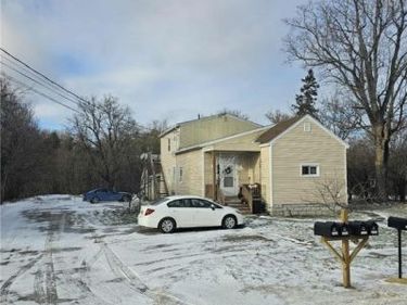 32453 179, Clayton, NY 13624