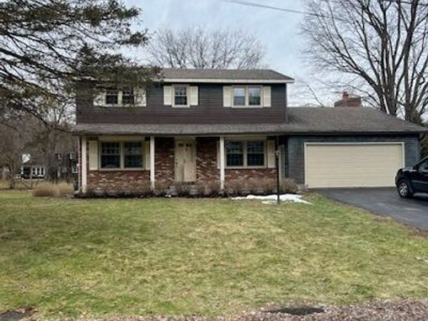 4593 Brookhill Drive S, Manlius, NY 13104