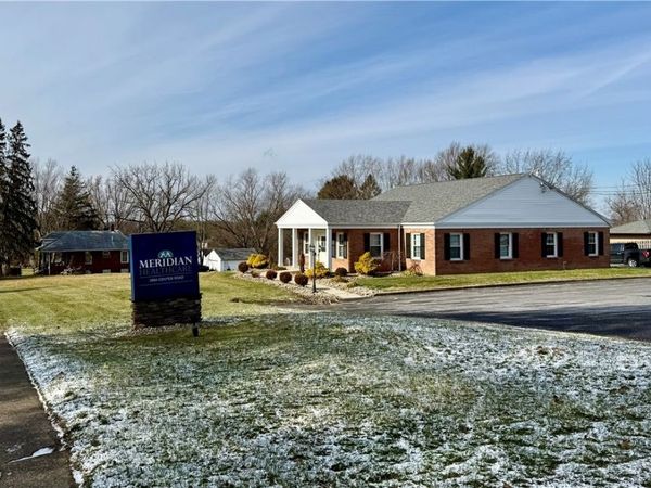 2894 Center Road, Poland, OH 44514