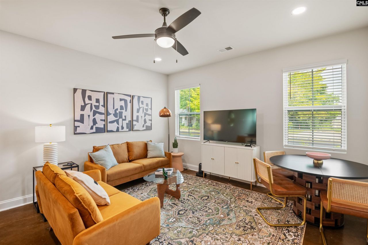 2518 Laurel Street  Photo 14