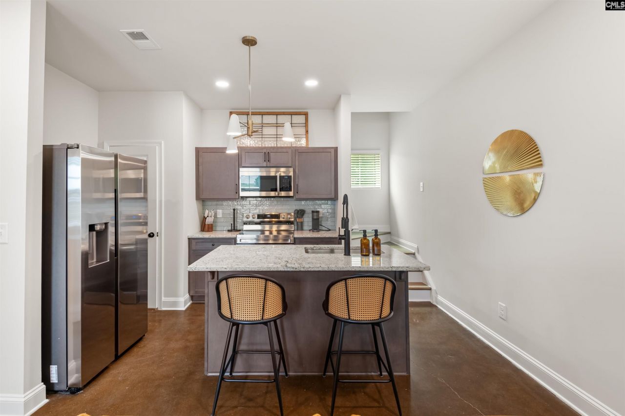 2518 Laurel Street  Photo 17