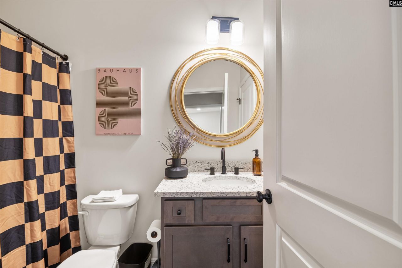 2518 Laurel Street  Photo 19