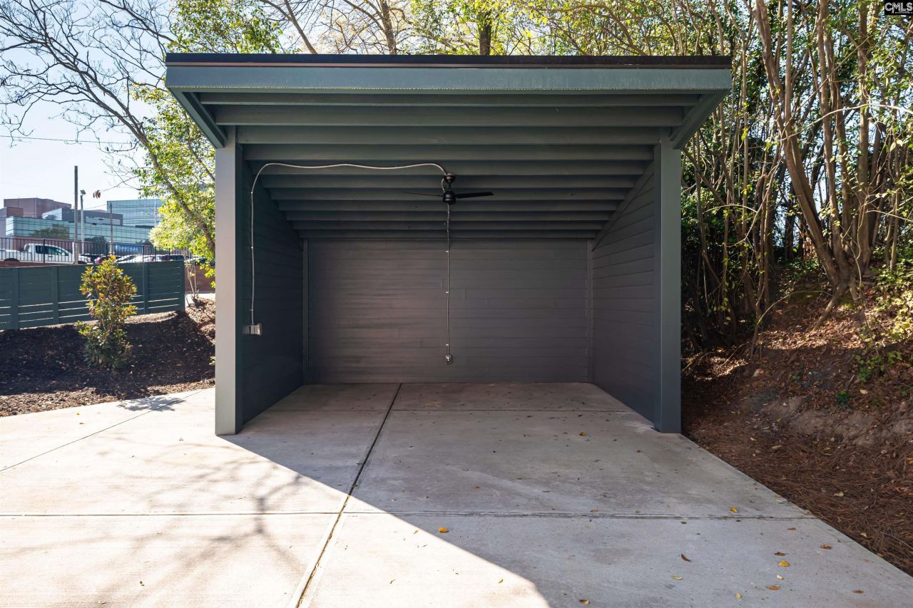 2518 Laurel Street  Photo 21