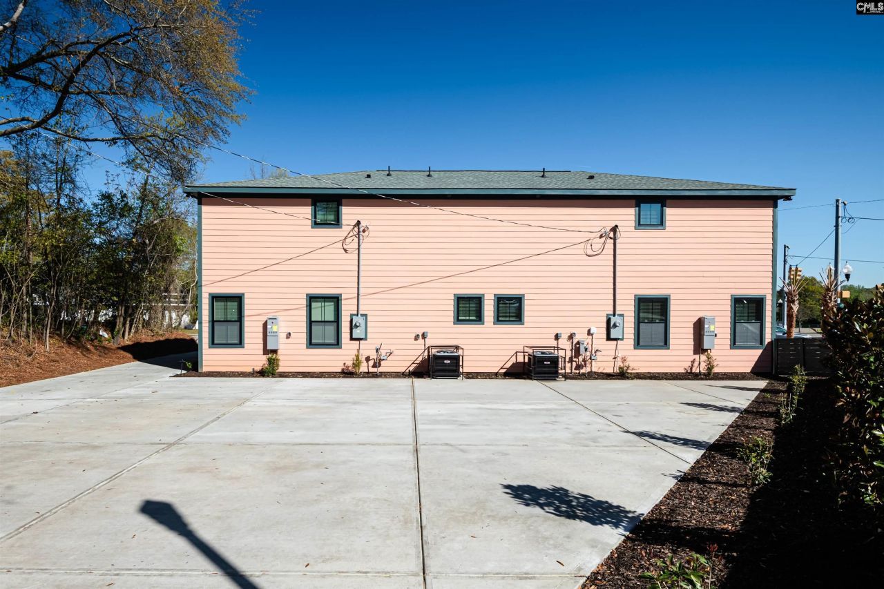 2518 Laurel Street  Photo 22