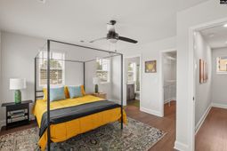 2518 Laurel Street  photo 4