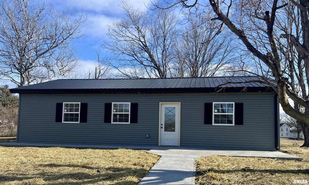 312 W Lafayette Street, Clayton, IL 62324 Main Photo