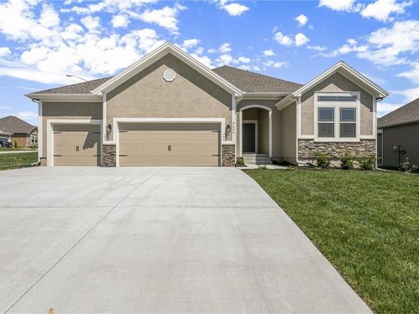 9341 N Belton Avenue, Kansas City, MO 64154