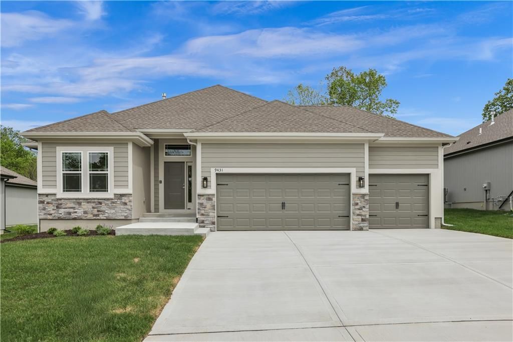 9431 N Belton Avenue, Kansas City, MO 64154 Main Photo