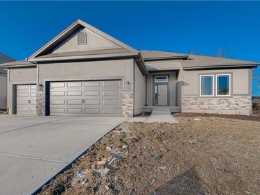 9430 N Belton Avenue, Kansas City, MO 64154