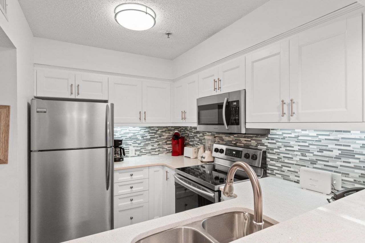 180 Rothbury Circle Photo 10