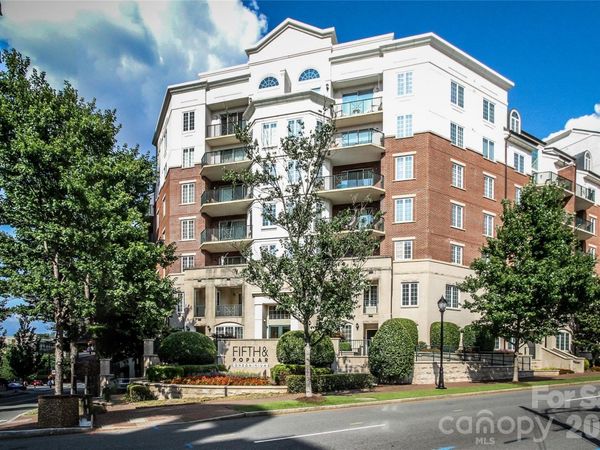 300 W 5th Street, Unit 222, Charlotte, NC 28202