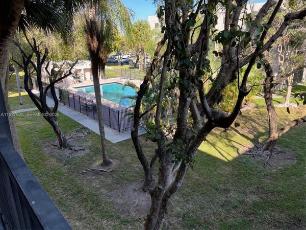 8420 SW 133rd Ave Rd, Unit 308, Miami, FL 33183