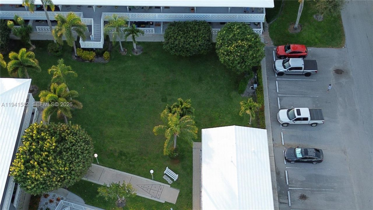 2170 NE 51st Ct, Unit B23, Fort Lauderdale, FL 33308 Photo