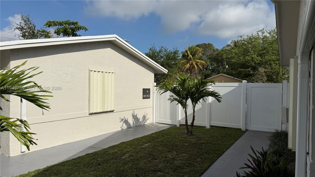220 NW 12th St, Unit 1, Pompano Beach, FL 33060 Photo