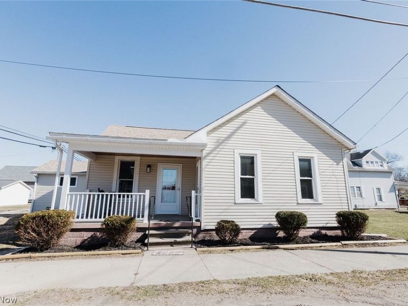 245 South Street, Quaker City, OH 43773 Photo 1