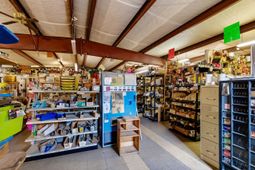 7812 Highway 701 South photo 4