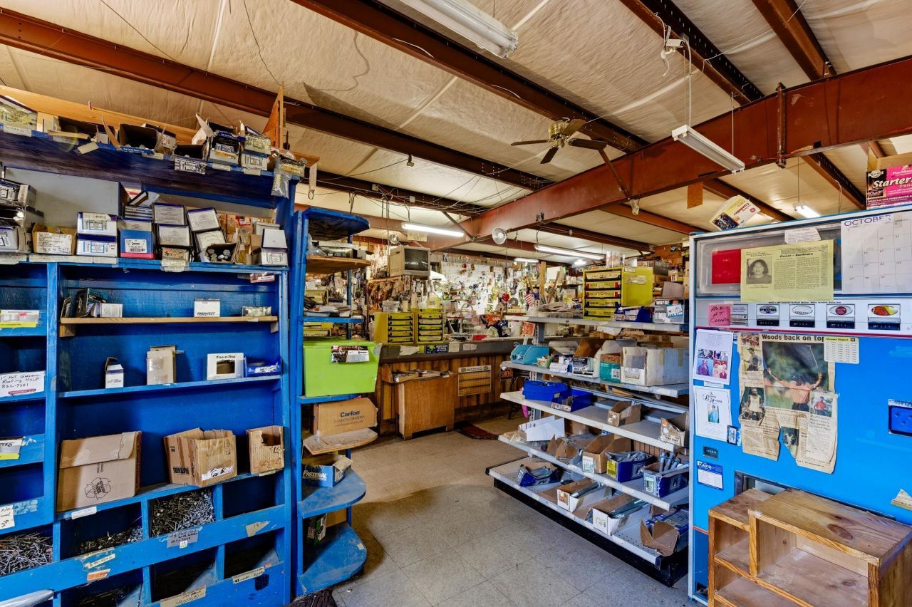 7812 Highway 701 South Photo 6