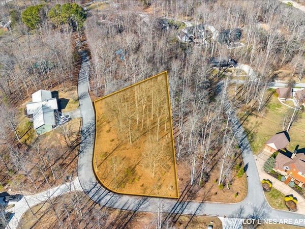 Foxwood Drive, Caryville, TN 37714