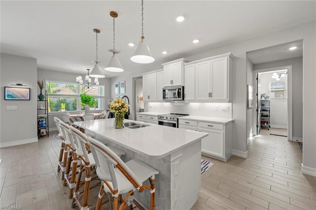 10581 Woodchuck Ln, Bonita Springs, FL 34135 Photo