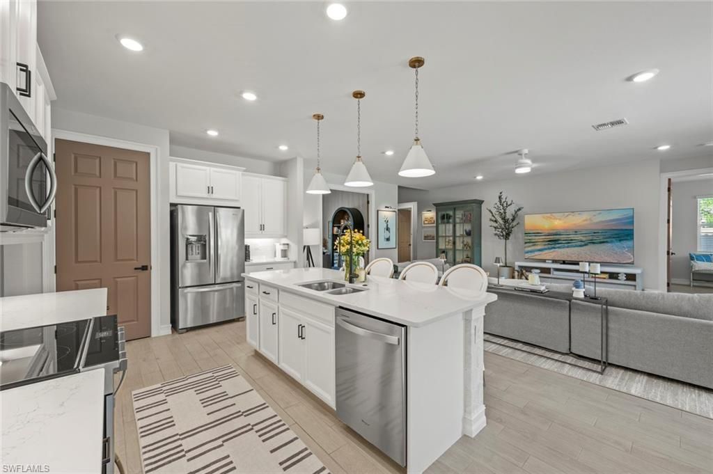 10581 Woodchuck Ln, Bonita Springs, FL 34135 Photo