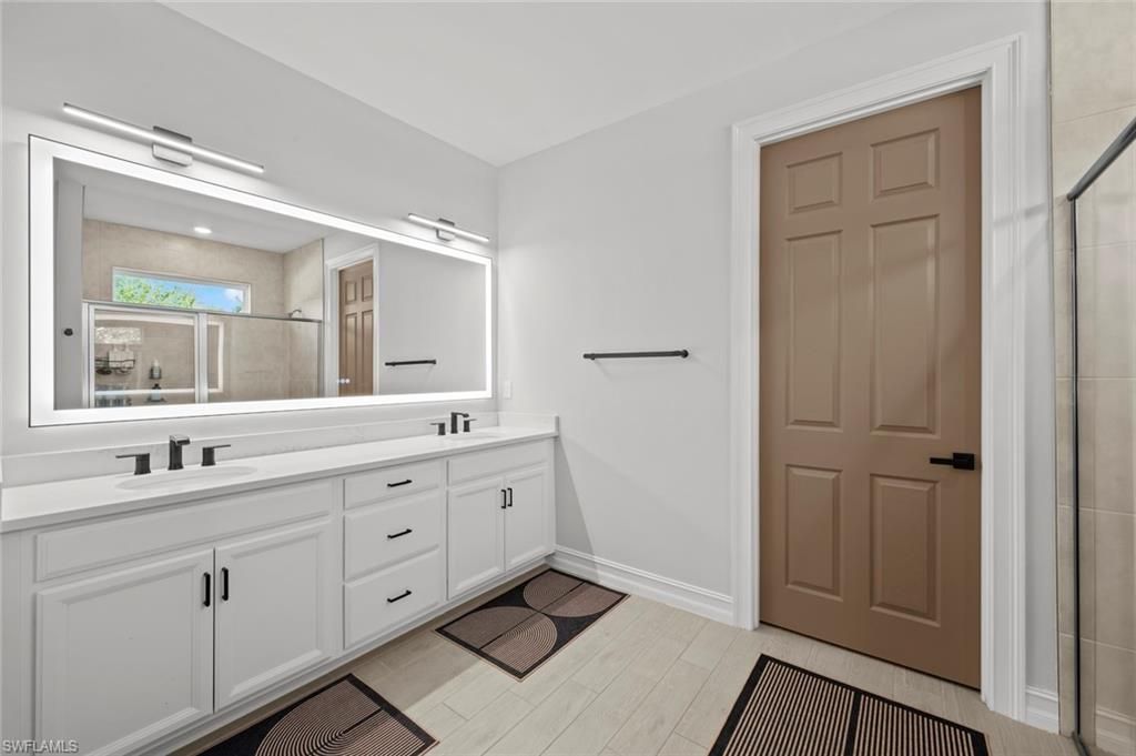 10581 Woodchuck Ln, Bonita Springs, FL 34135 Photo