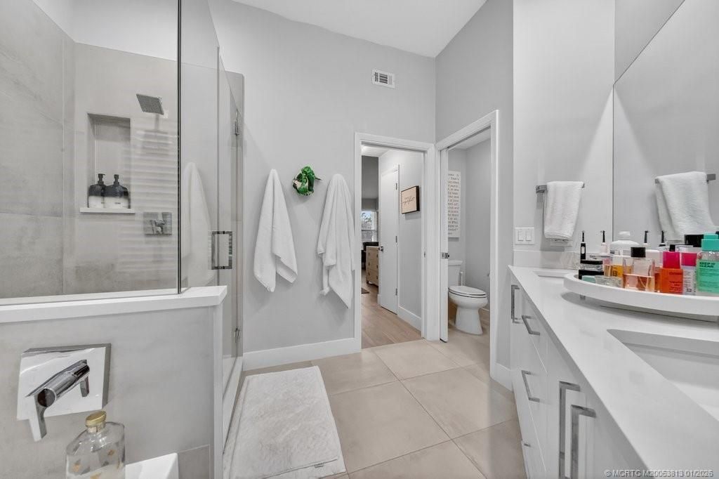 2426 SW Foxpoint Trail, Palm City, FL 34990 Photo