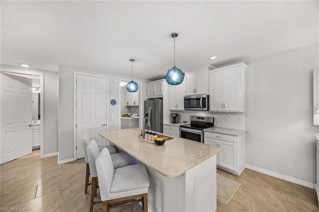 14610 Edgewater Cir, Naples, FL 34114 Photo