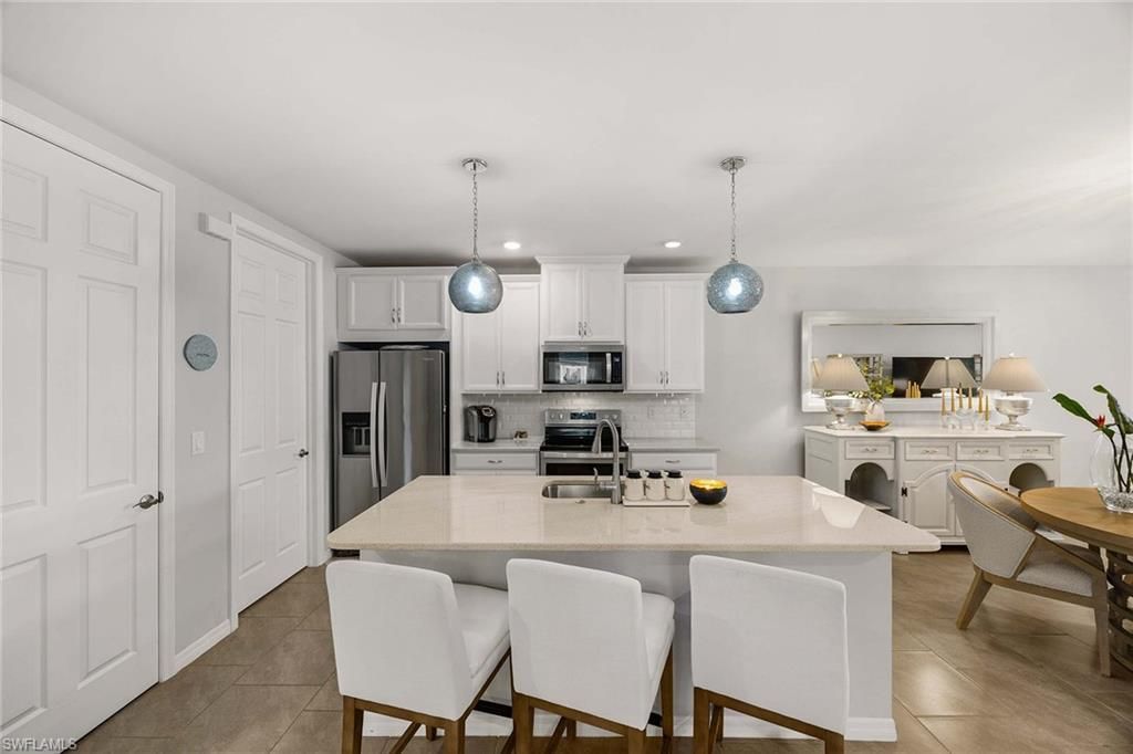 14610 Edgewater Cir, Naples, FL 34114 Photo
