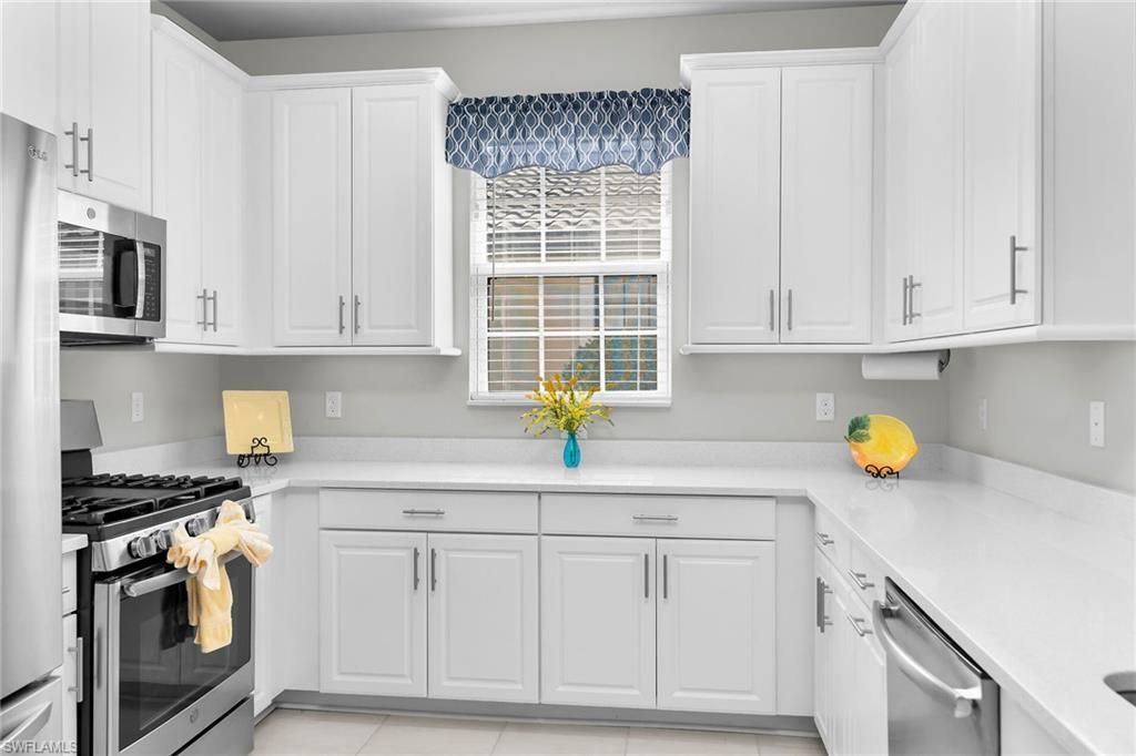 8111 Calle Canovas St, Naples, FL 34114 Photo