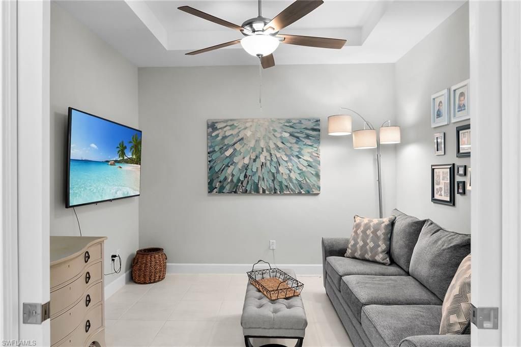 8111 Calle Canovas St, Naples, FL 34114 Photo