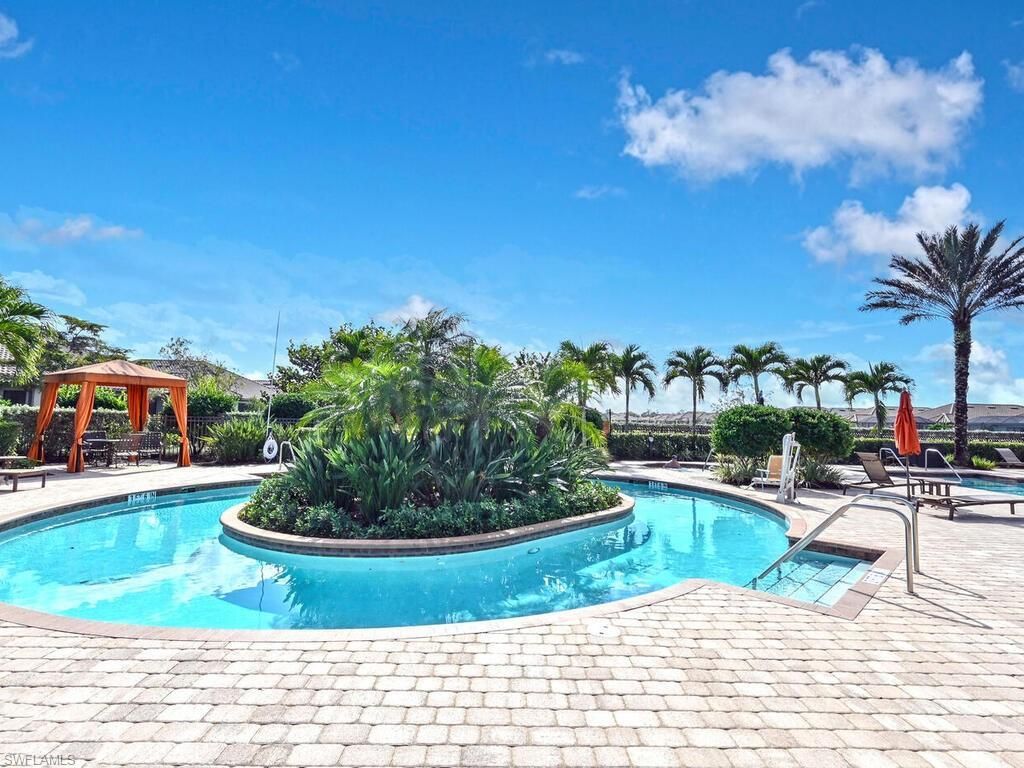 8111 Calle Canovas St, Naples, FL 34114 Photo