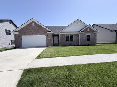 103 Linzi Way, Paris, KY 40361