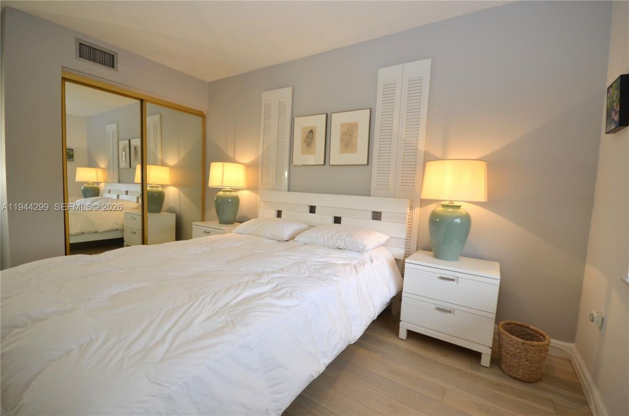 5180 E Sabal Palm Blvd , Unit 340, Tamarac, FL 33319 Photo