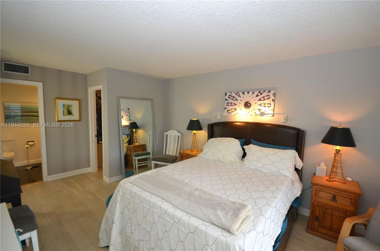 5180 E Sabal Palm Blvd , Unit 340, Tamarac, FL 33319 Photo