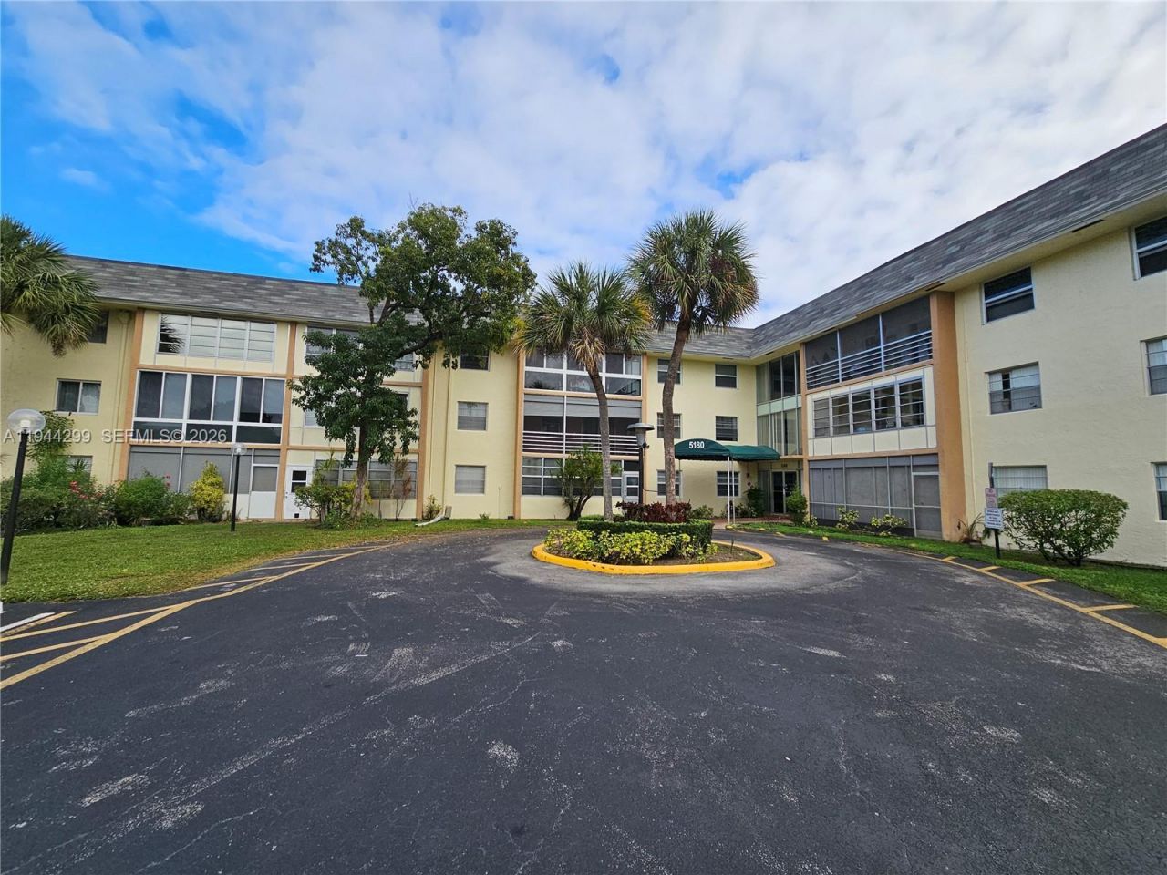 5180 E Sabal Palm Blvd , Unit 340, Tamarac, FL 33319 Photo