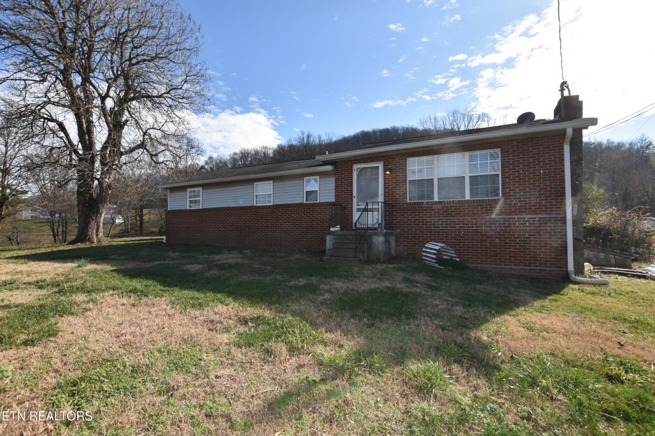 6810 Texas Valley Rd, Knoxville, TN 37938 Main Photo
