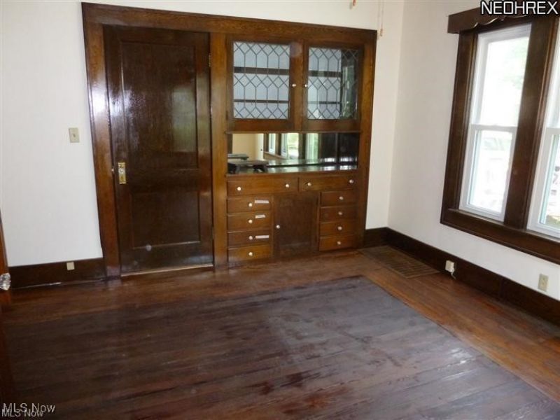 751 E Main Street, Ravenna, OH 44266 Photo 11
